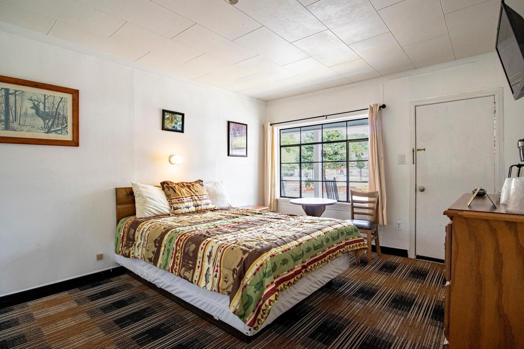 Lloyd'S On The River Country Inn By Oyo Bryson City Esterno foto