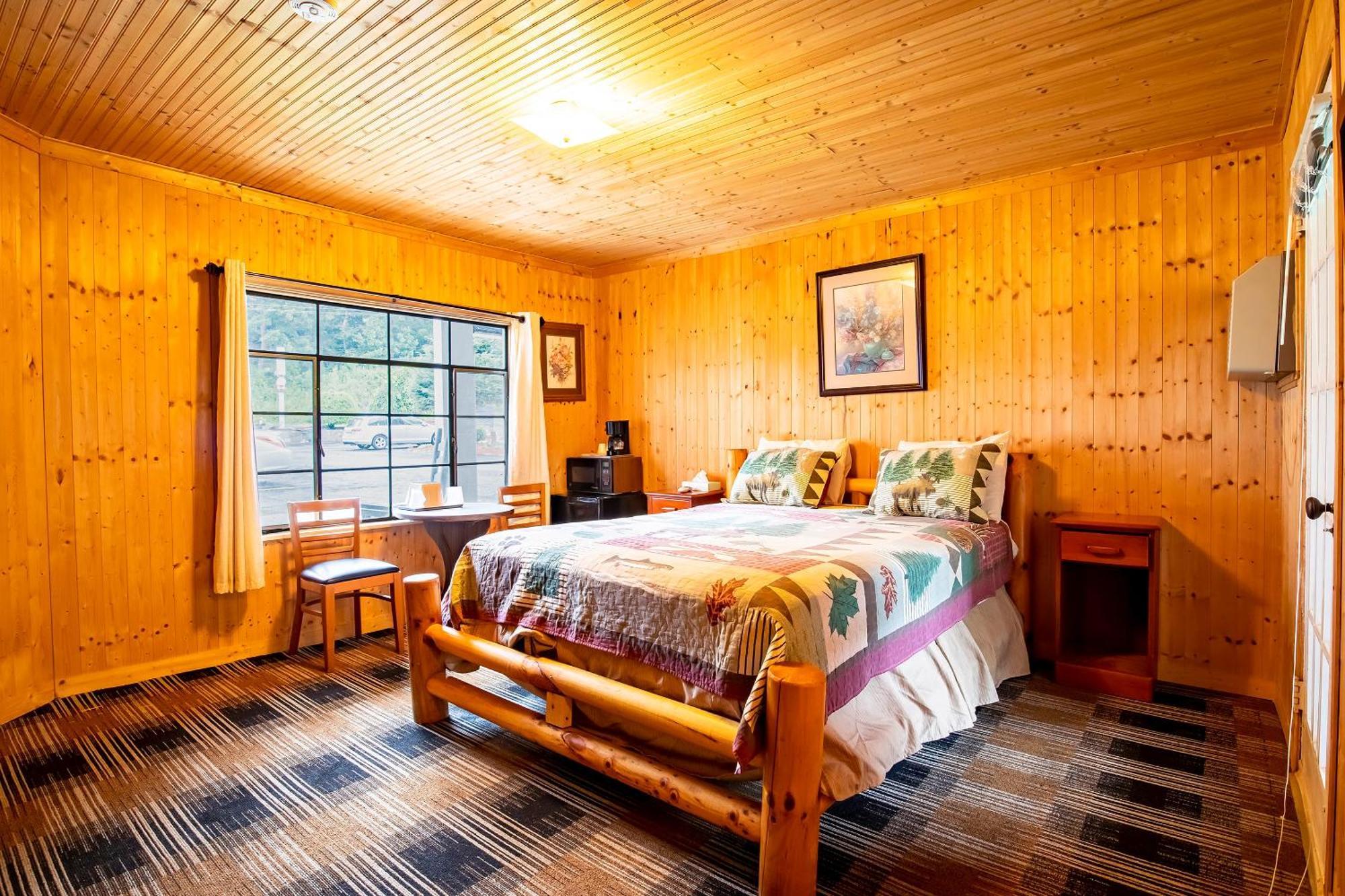 Lloyd'S On The River Country Inn By Oyo Bryson City Esterno foto