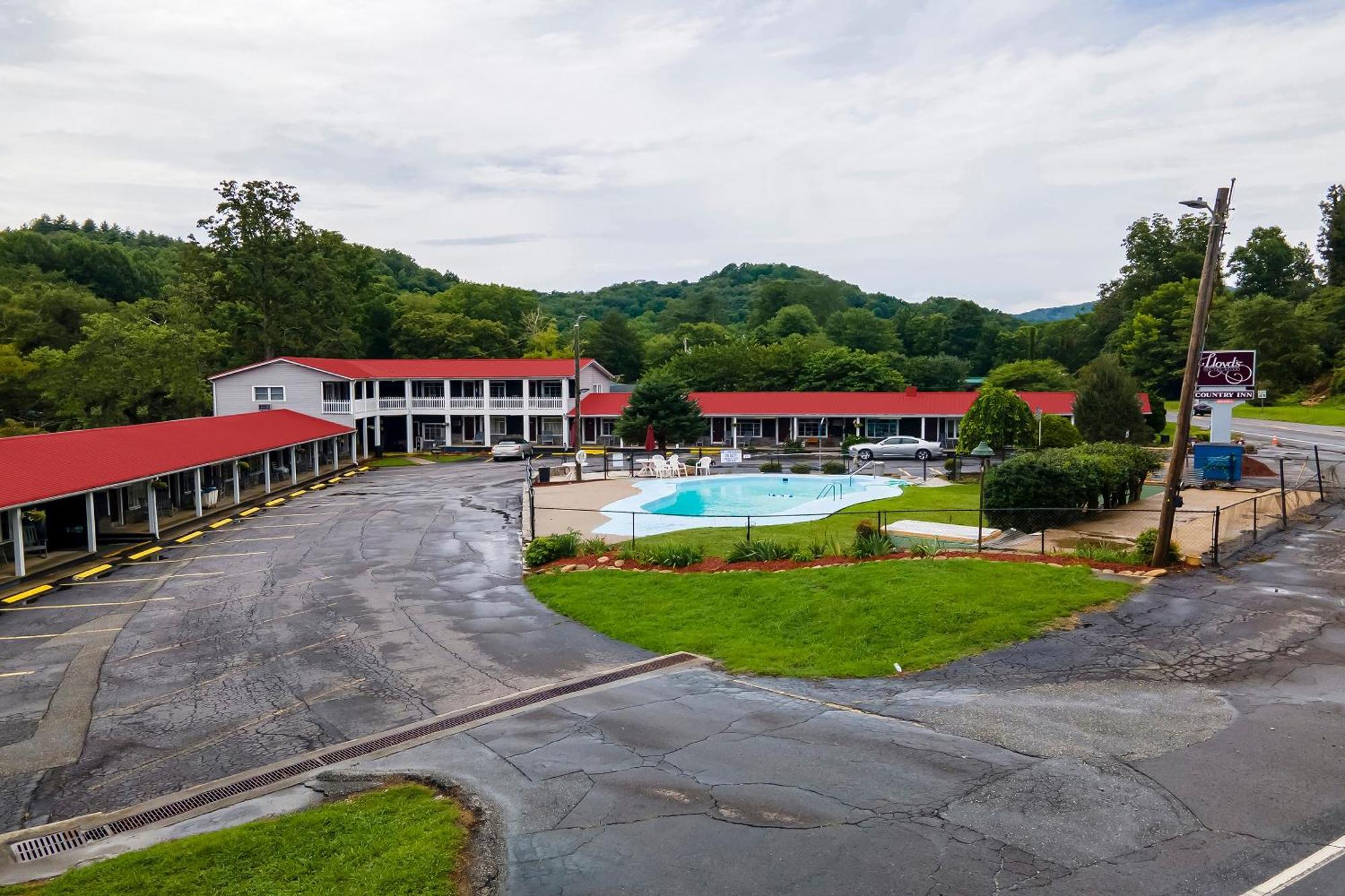 Lloyd'S On The River Country Inn By Oyo Bryson City Esterno foto